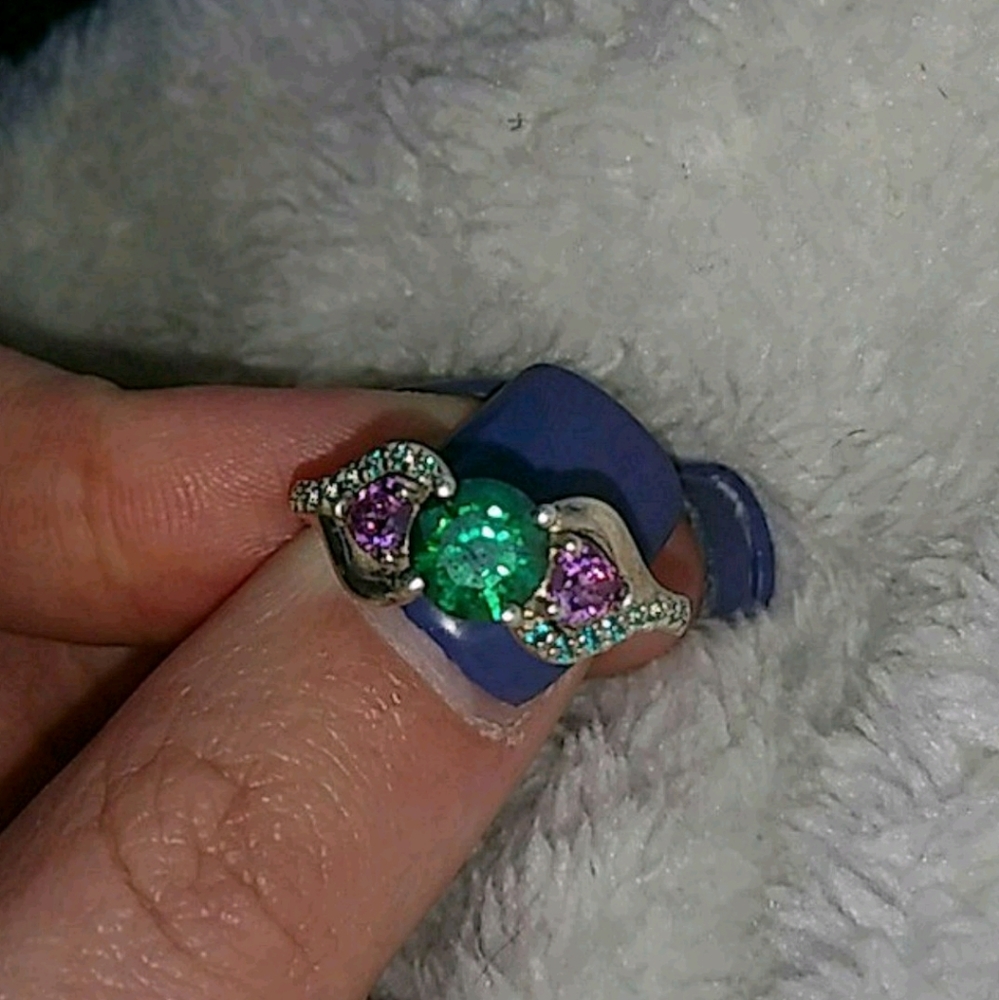 Ring